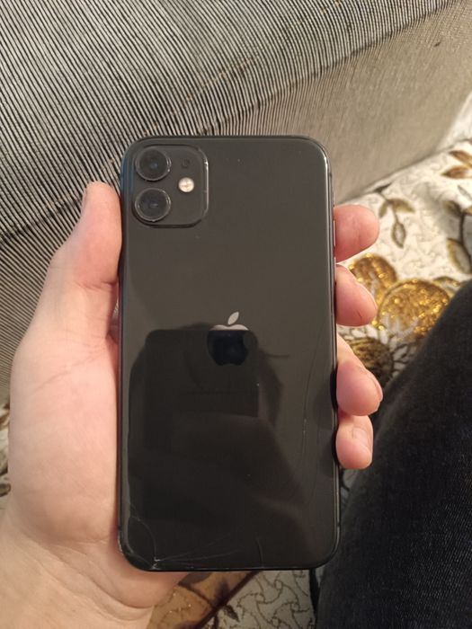 Продам Айфон 11 128гб