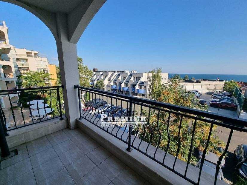 Продава се Тристаен апартамент в Свети Влас - 110 кв.м за 1291 €/кв.м - Снимка #12