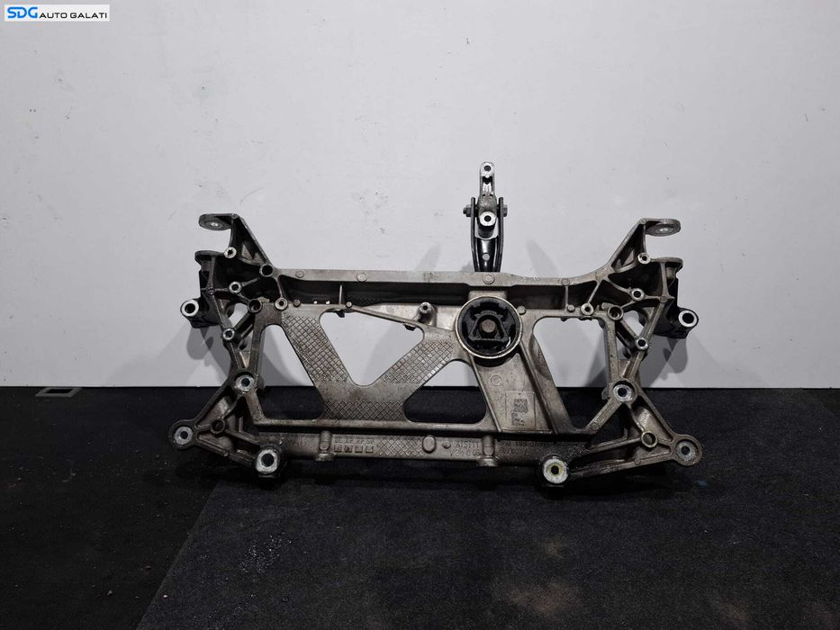 Punte Fata Jug Calandru Cadru Motor Volkswagen Passat B8 2014 - 2019 Cod 3Q0199369E [L4720]