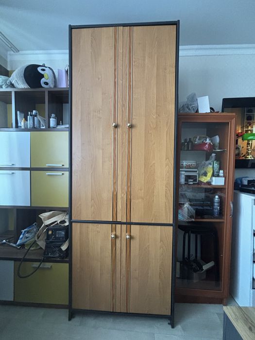 Продам шкаф самовывоз