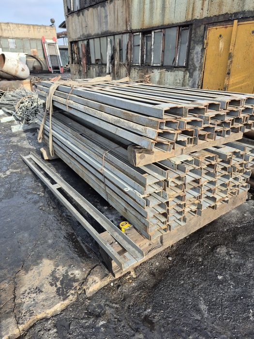 Продам уголок и кругляк