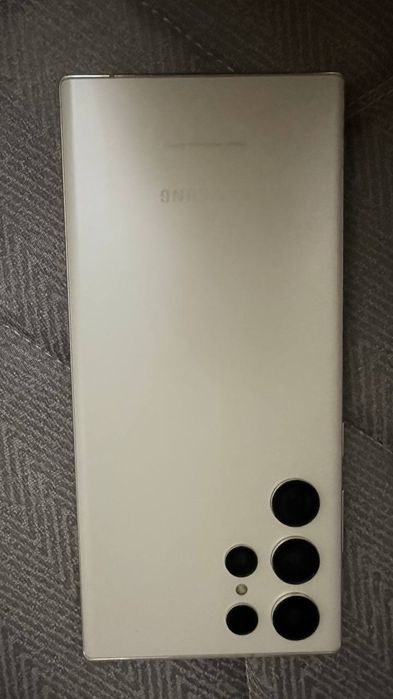 Samsung Galaxy S22 Ultra  12/256
