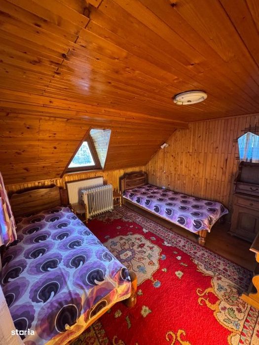 Casa 3 dormitoare, 90 mp, teren 10 ari, zona Firiza