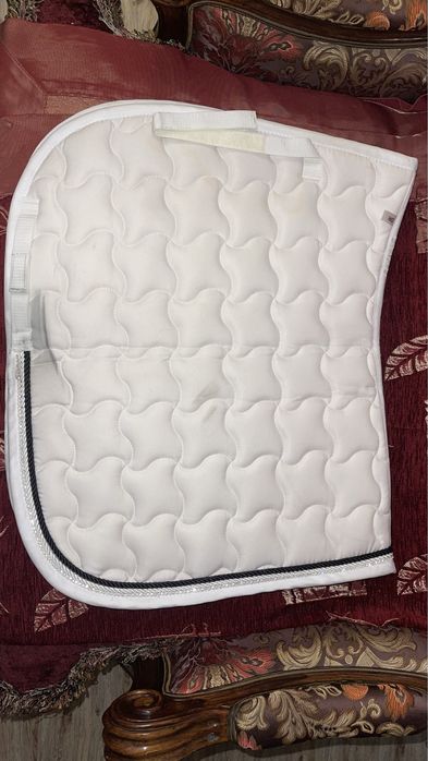 Вальтрап для лошади.