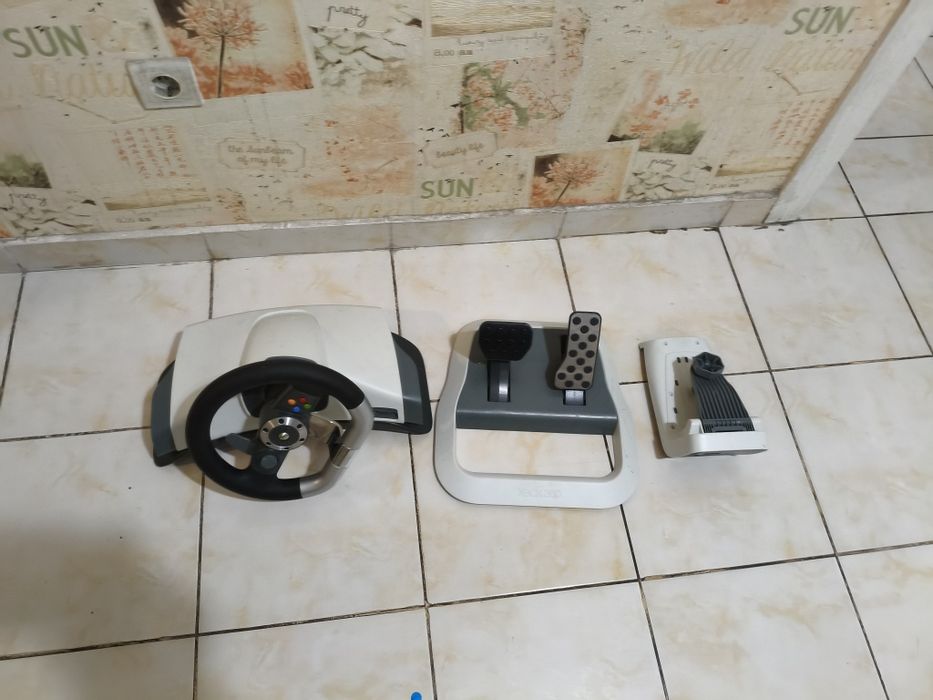 Xbox 360 руль  оригинал microsoft