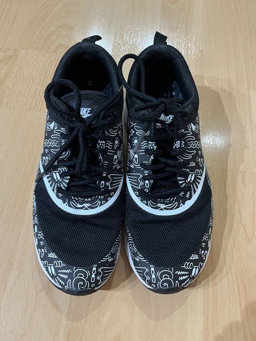 Nike Air Max Thea 37.5 размер