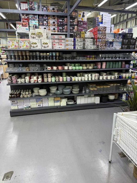 Стеллажи для магазинов