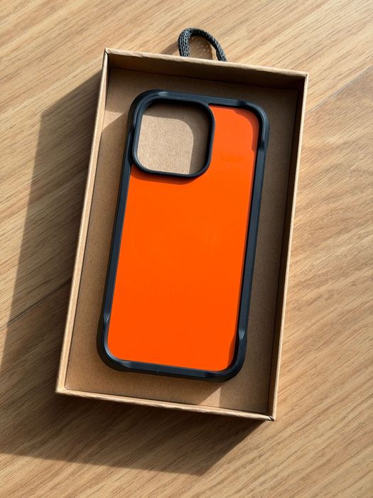 NOMAD Rugged Case за iPhone 14 Pro