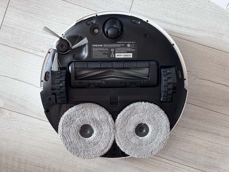 Dreame L40 Ultra/ AI 3D/11 000Pa /Гореща вода 65°C/Автоматична станция