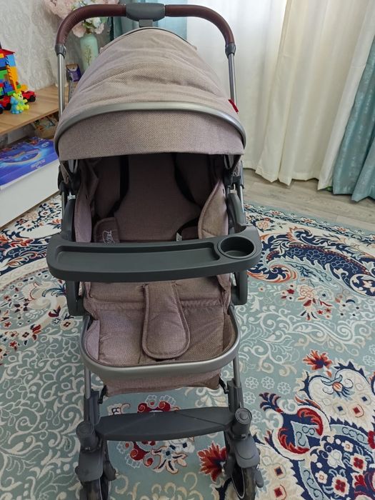 Коляска детская в отличном состоянии