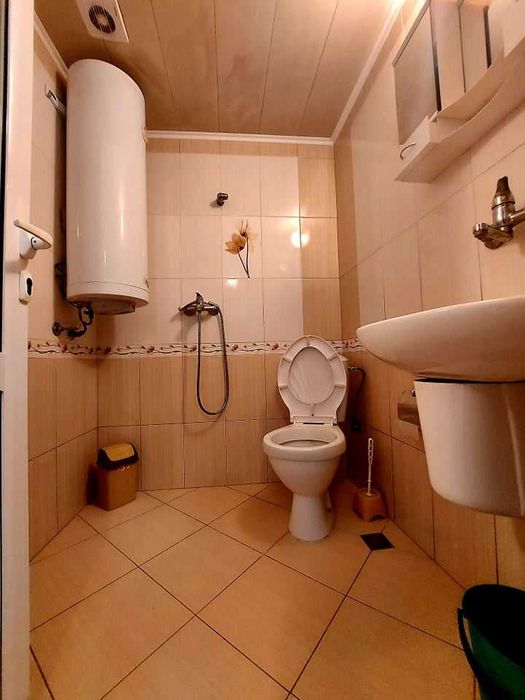 Дава се под наем Двустаен апартамент в Бургас, Зорница - 55 кв.м за 175 € - Снимка #3