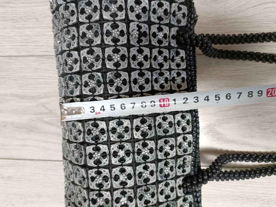 Необычная женская сумка