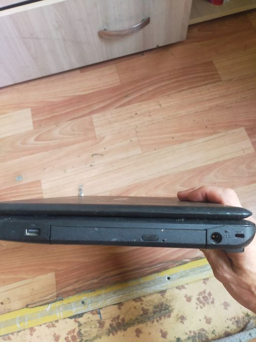 Ноутбук Тошиба  .