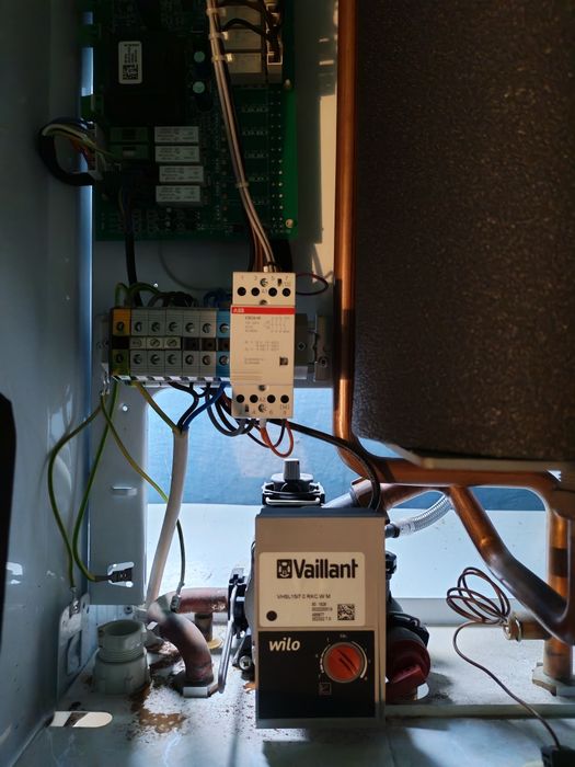 Centrală electrică Vaillant eloblock defectă