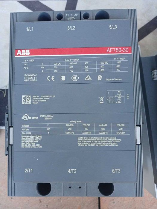контактор AF750-30