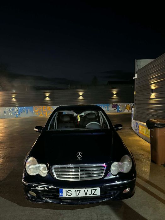 Mercedes Benz C220 CDI W203