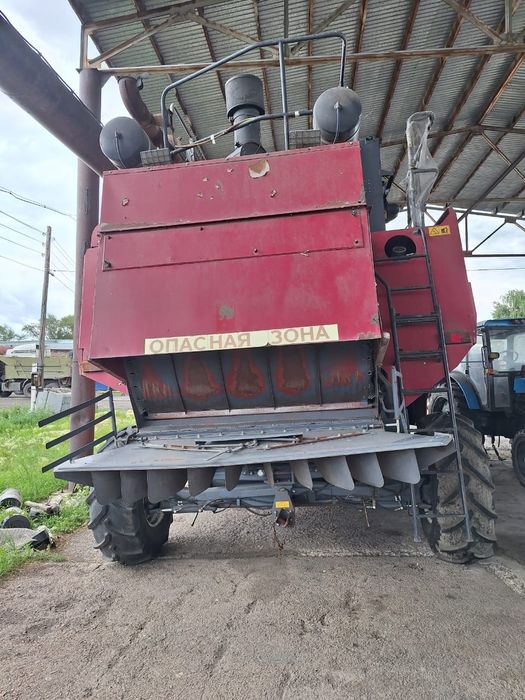 Продам комбаны есиль760