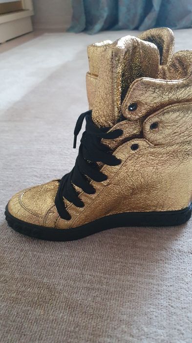 Женская обувь Casadei