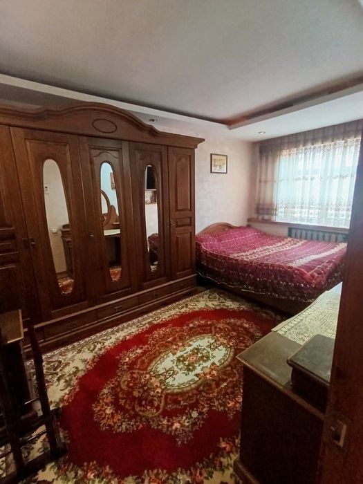 Метро Хамза, 3-комнатная, 68м2,  3-3-4, балкон 2х6