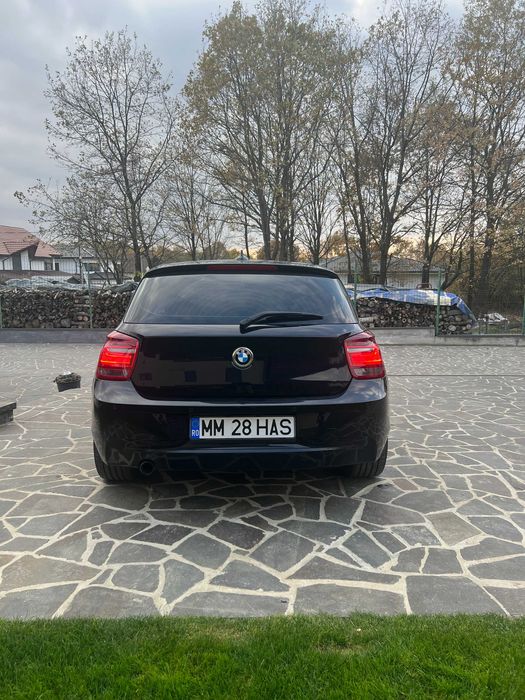 BMW Seria 1 F20 116i Sport Line