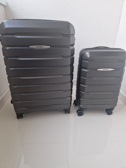 Комплект куфари на Samsonite - нови