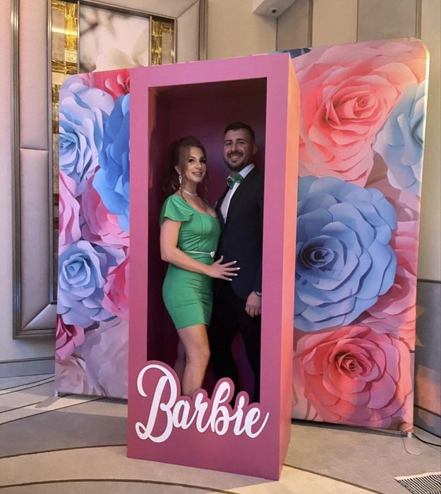 Vand cutia barbie MDF roz