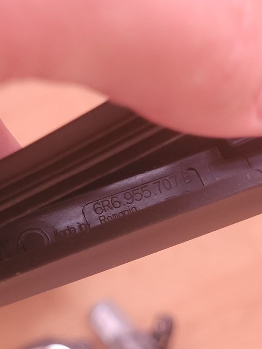 Piese originale VW – 100 lei/buc. – Se vând doar împreună