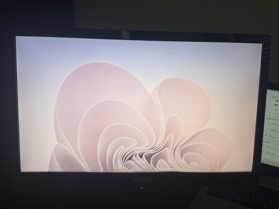 Монитор Philips ID:220E18B/00