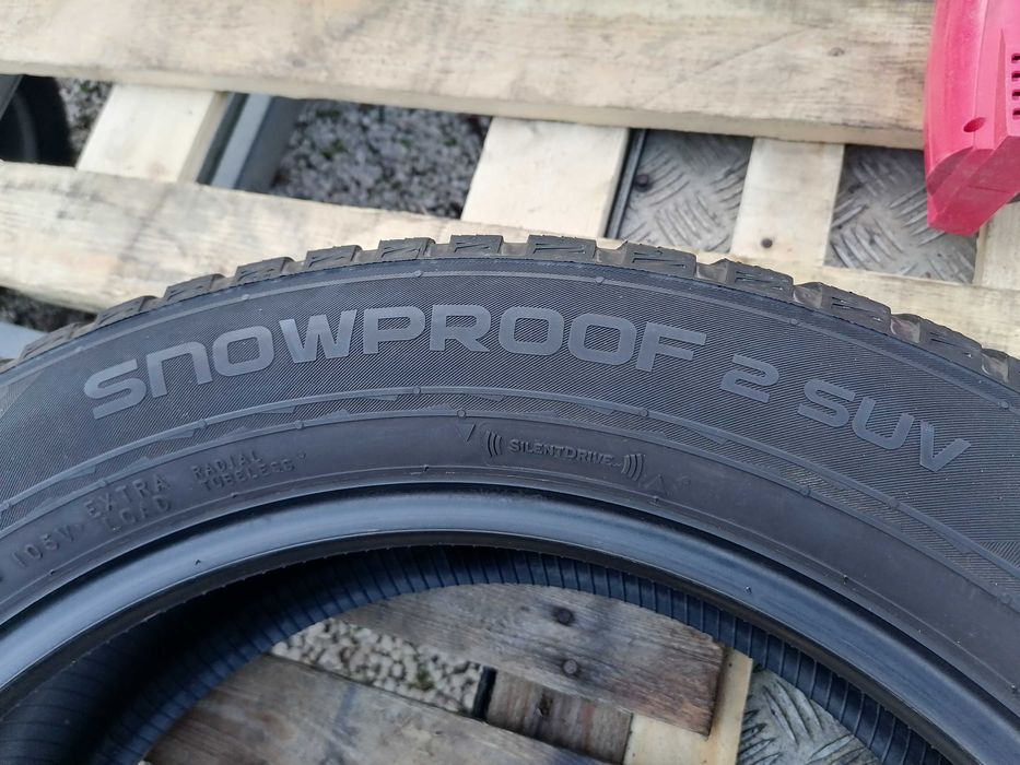 2 бр. Nokian 235/55R19 DOT 1823