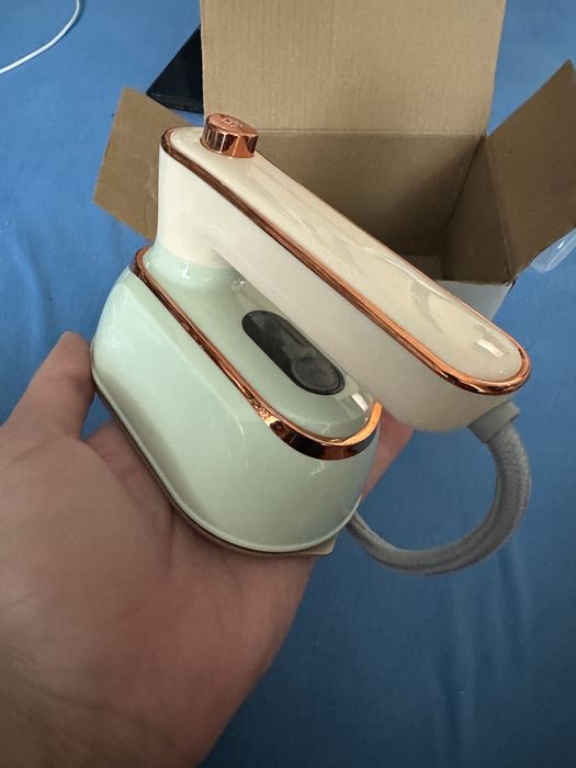 Fier de calcat pentru calatorie