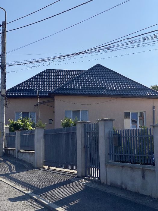 Reparații acoperisuri montaj dulgherie montaj țiglă metalica masardari