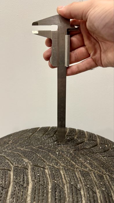 Зимна гума NEXEN Sport 2  245/35/R19 1бр.