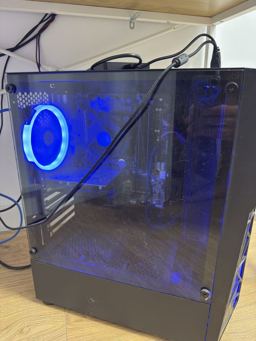 Desktop gaming Intel i5-4590S 3.0 GHZ, GeForce GTX 1650 16GB RAM