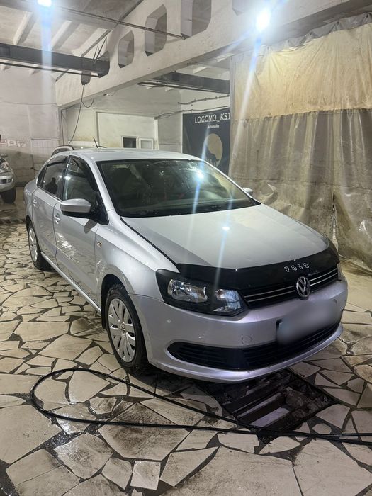 Продаётся Фольксваген Поло 2013 год