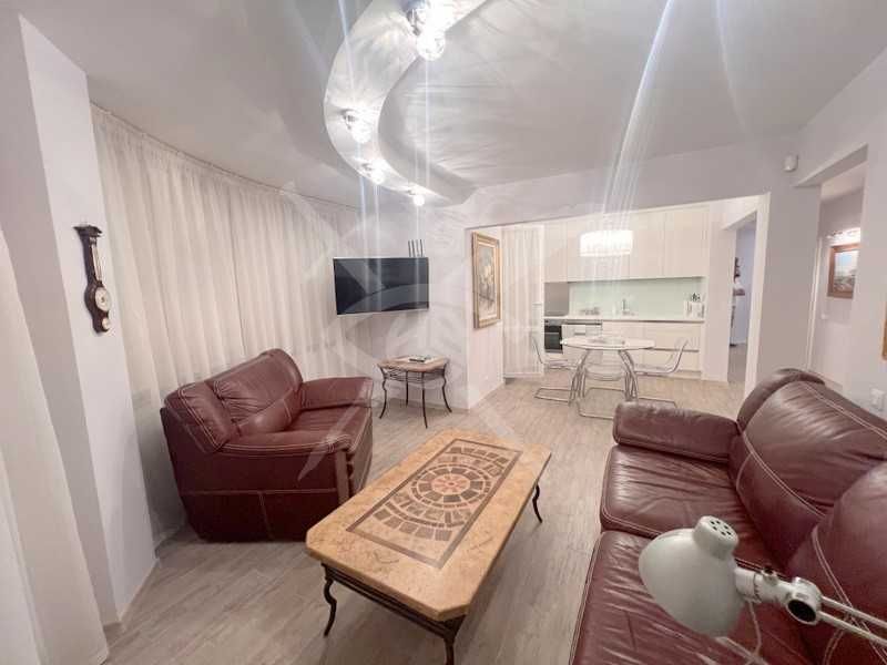 Продава се Тристаен апартамент в Поморие - 132 кв.м за 1508 €/кв.м - Снимка #8