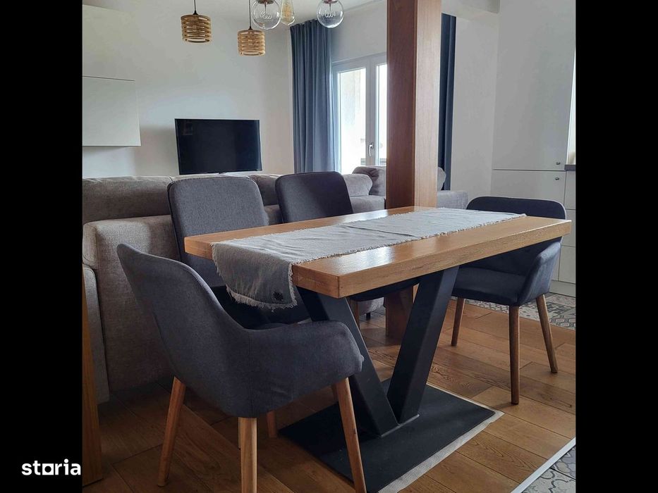 Apartament 3 camere, open space, luminos, vedere munți si Tâmpa.