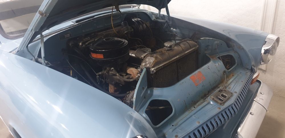 Волга маленькая пробегом.