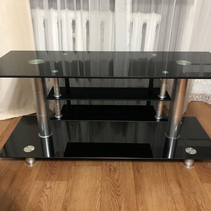 Тумбочка под Телевизор