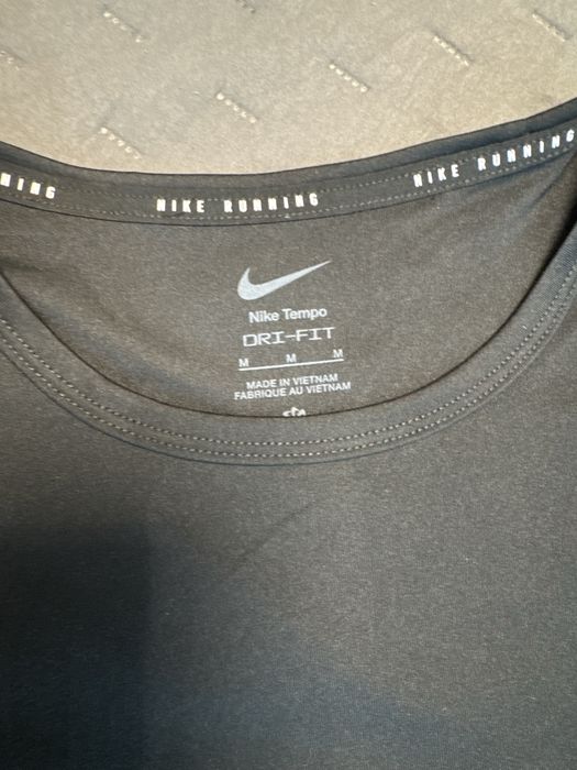 Фудболка женский найк Nike