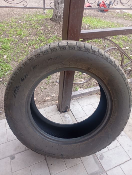 Шины зимние. Б.у