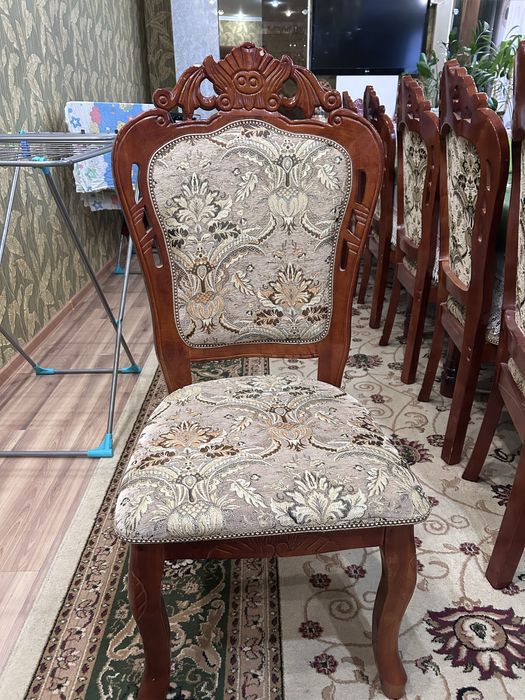 Стулья деревянные 18шт