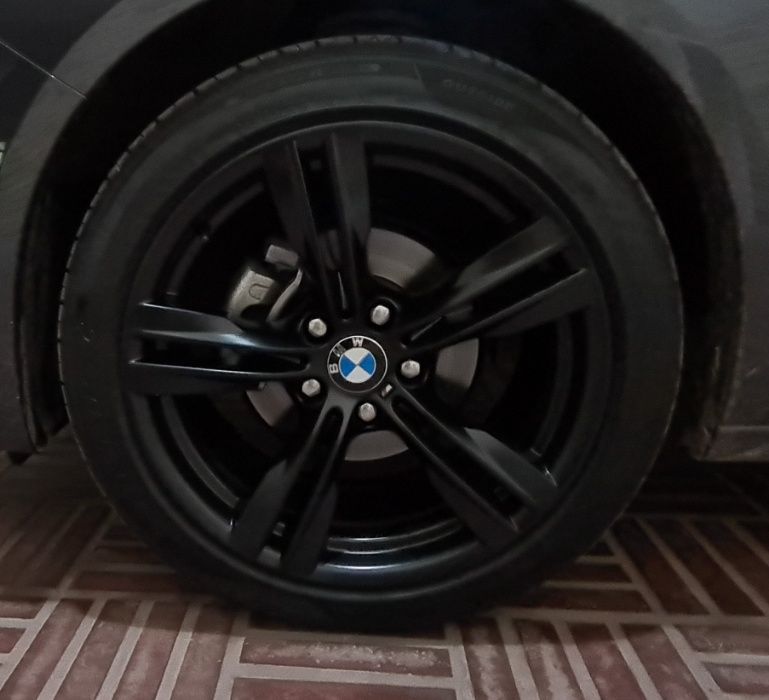 BMW М 9Jx R19 ET37 оригинал Польша идеальное состояние