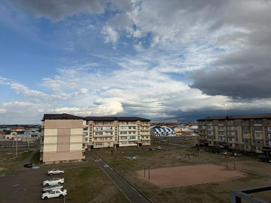 Срочно 3х комнатная в 15мкр продаётся