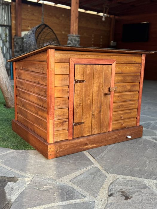 Будка для собак утепленная