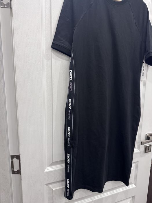 Дамска спортна рокля DKNY