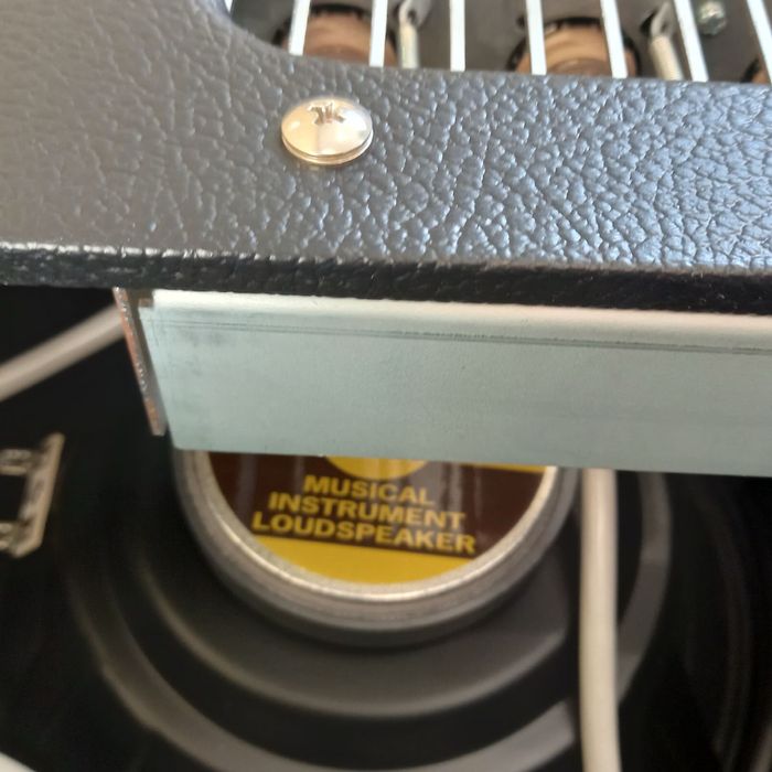 Кубе за китара Fender Pro Junior iv