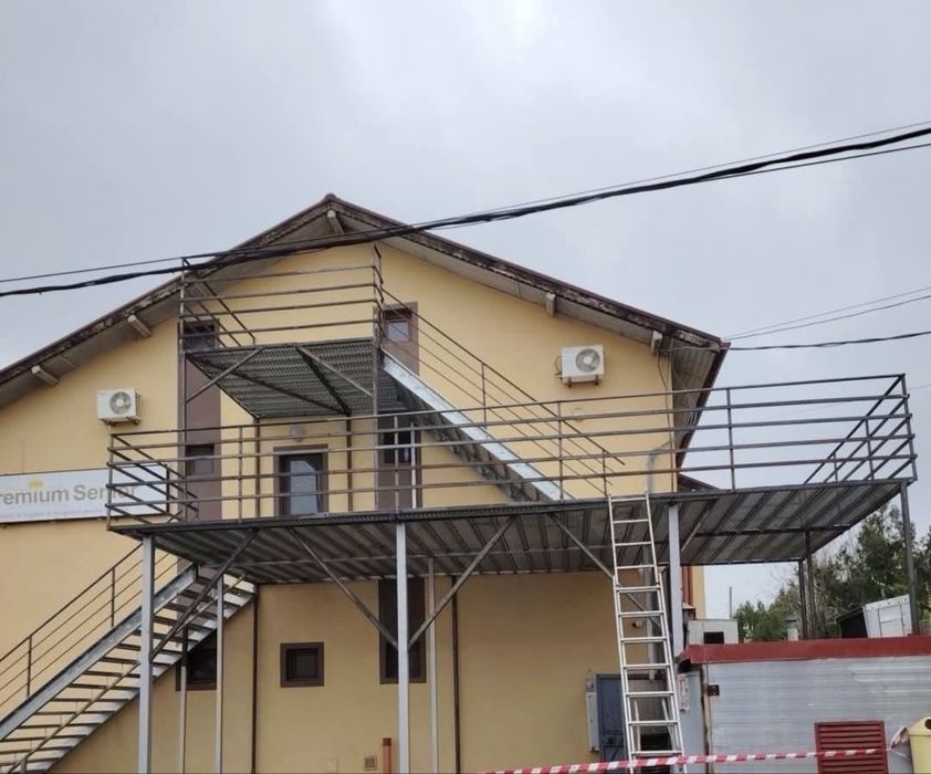 Cofectionam scarii zincate