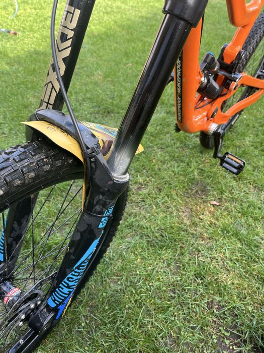 Downhill колело Nukeproof Scalp Boxxer Fox DHX