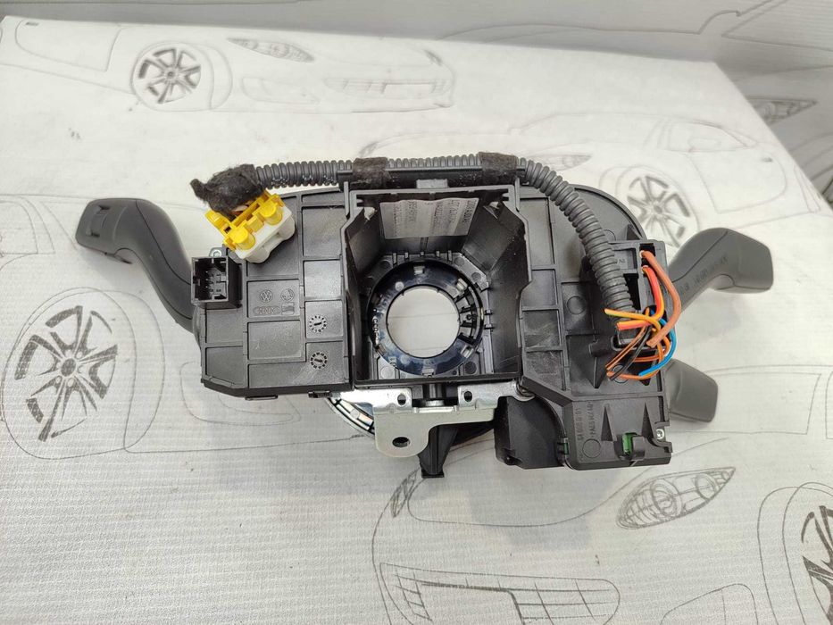 Ansamblu manete comenzi volan + spiră Audi A6 S6 C6 4F 4E0953521B 2009 / [2004-2011] / (5B3)