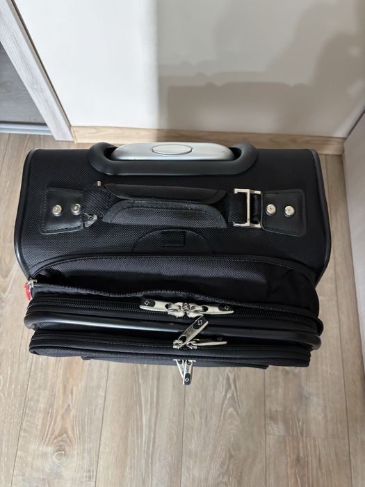 Куфар Samsonite spiner